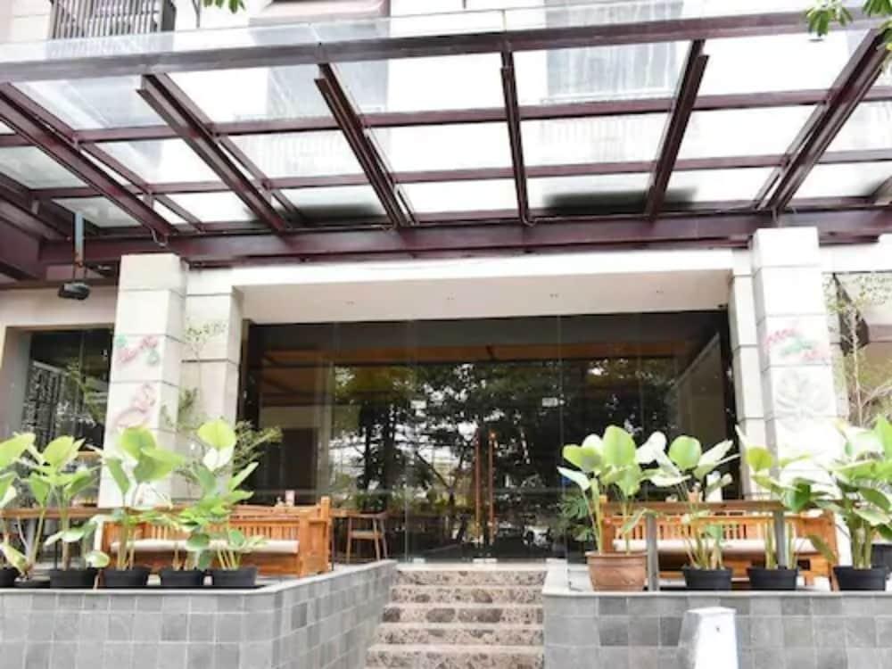 De Java Hotel בנדונג מראה חיצוני תמונה