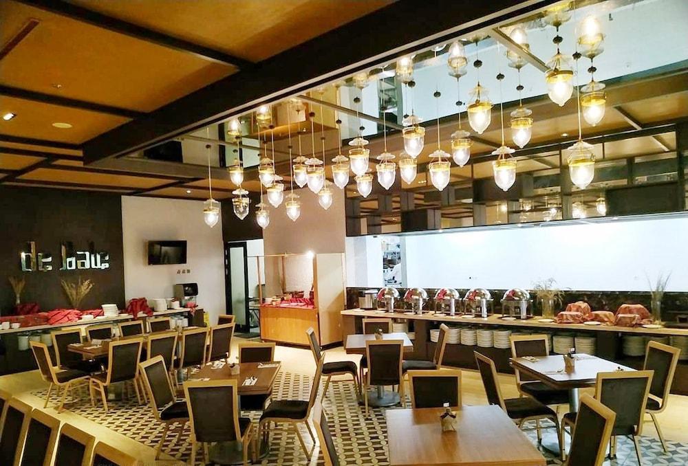 De Java Hotel בנדונג מראה חיצוני תמונה
