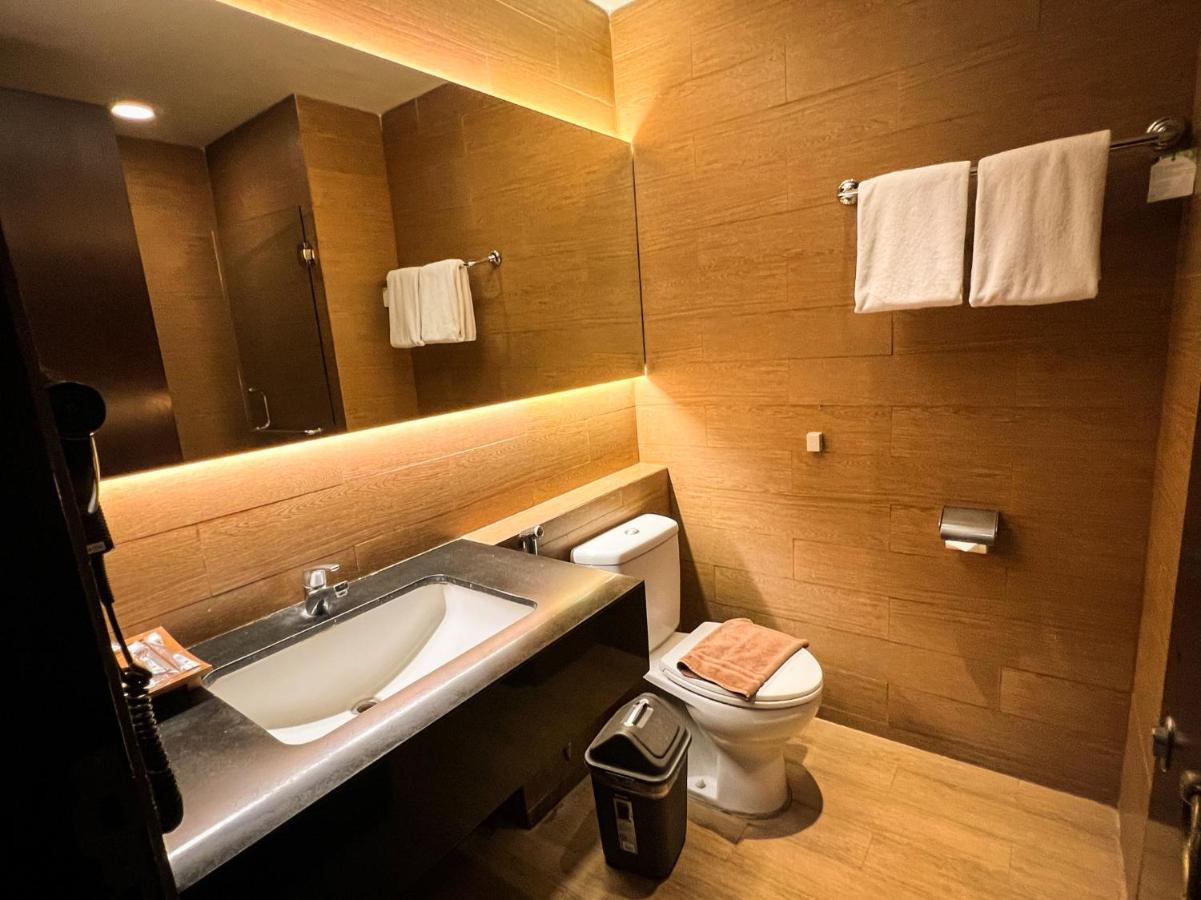 De Java Hotel בנדונג מראה חיצוני תמונה