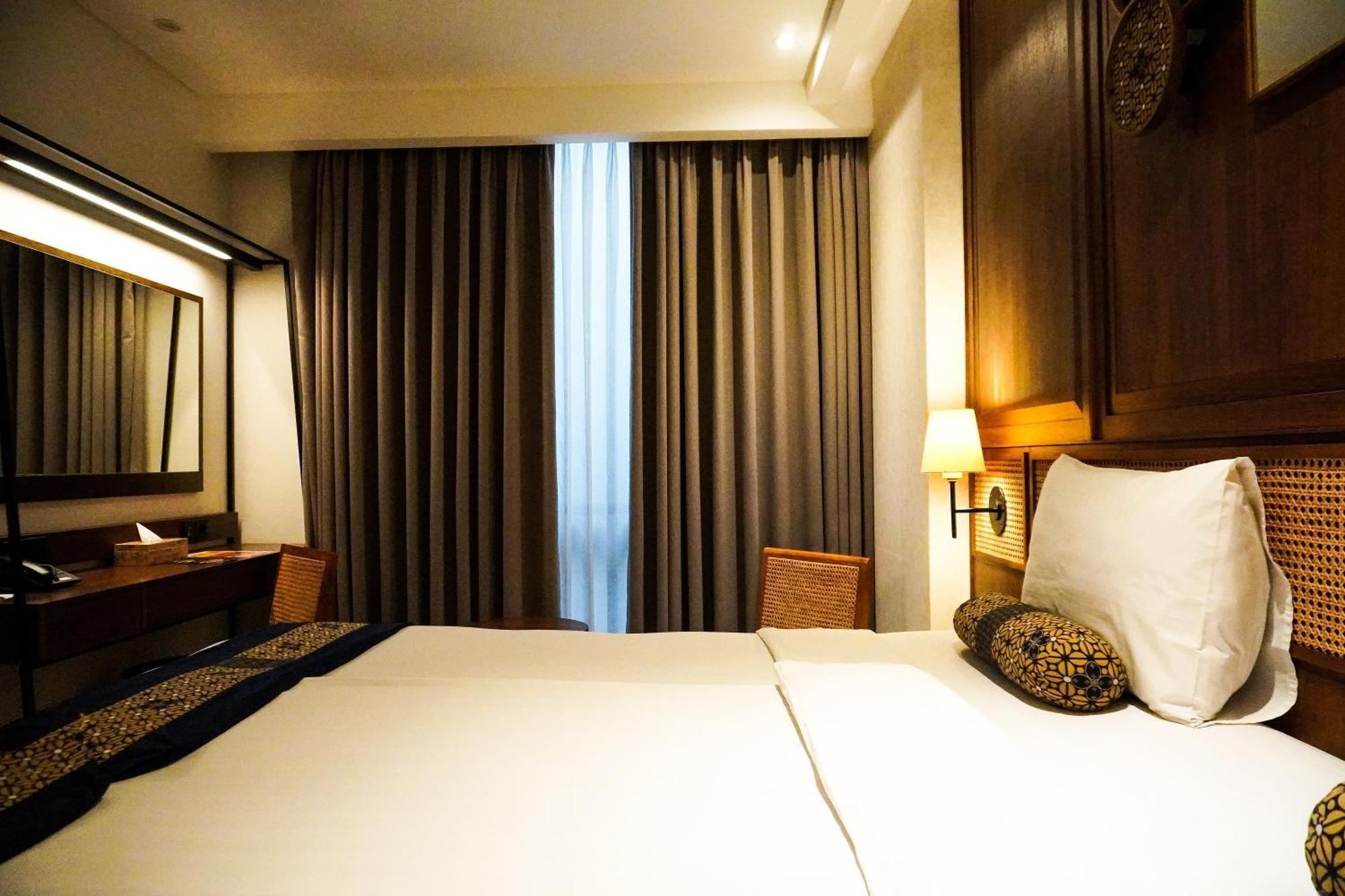 De Java Hotel בנדונג מראה חיצוני תמונה